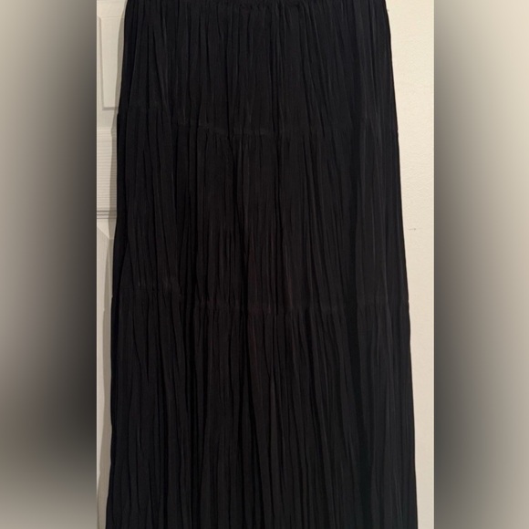 Designs By Julie Black Crushed Crinkle Flared Super Maxi Pull On Skirt Women M - Picture 6 of 12